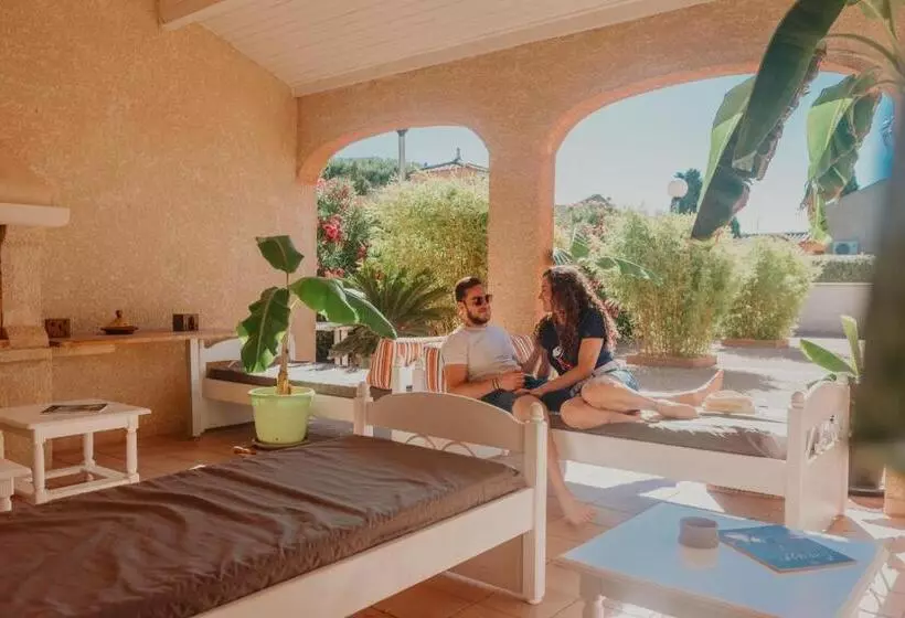 اقامتگاه Résidence L Oustal Des Mers