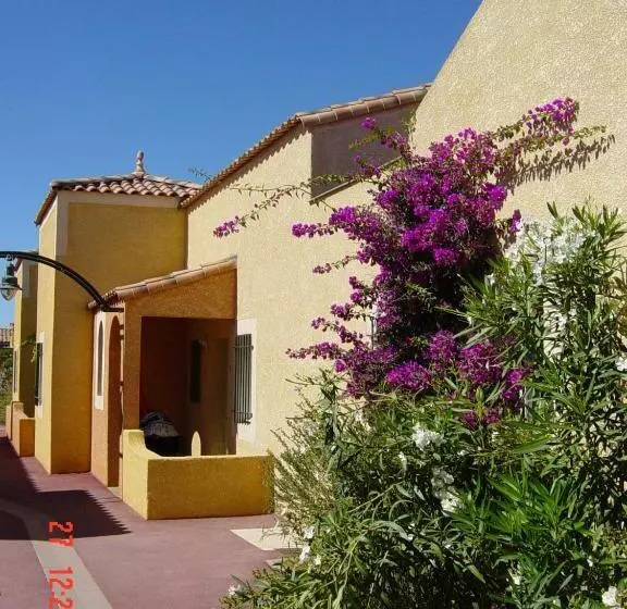 اقامتگاه Résidence L Oustal Des Mers