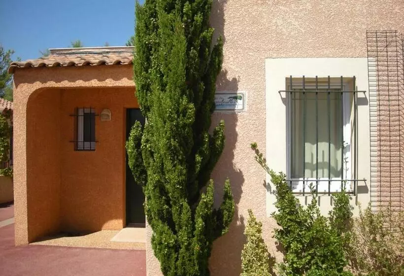 اقامتگاه Résidence L Oustal Des Mers