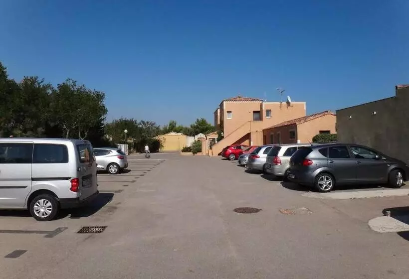 اقامتگاه Résidence L Oustal Des Mers