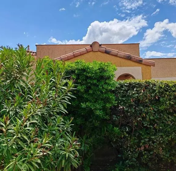 レジデンス Résidence L Oustal Des Mers