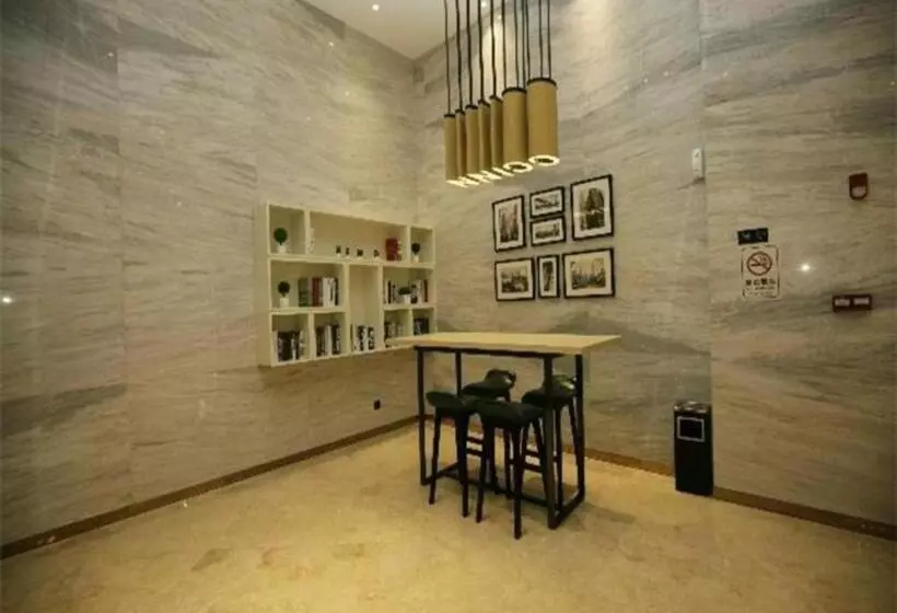 Hotelli City Comfort Inn Foshan Gaoming Huaying Square