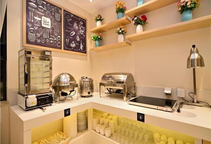 בית מלון כפרי City Comfort Inn Kunming Shilin Xiaogucheng