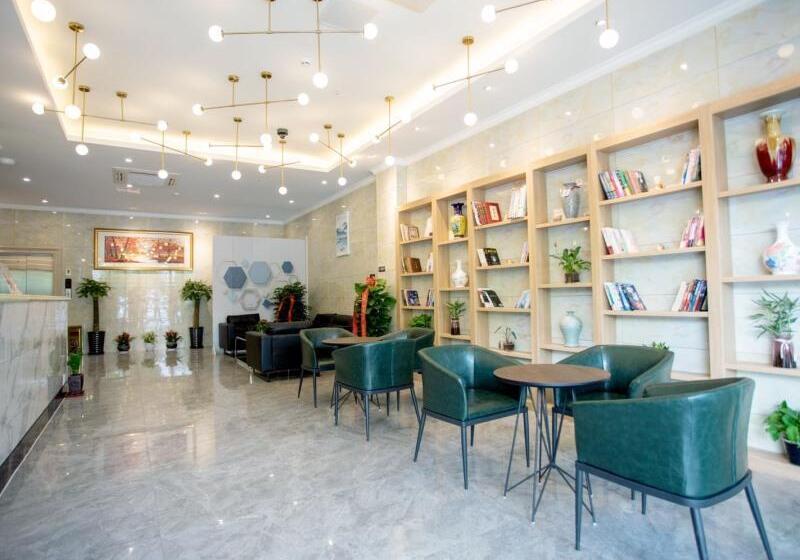 בית מלון כפרי Greentree Inn Express Shanghai Pudong Lingang New City Yunhan Road