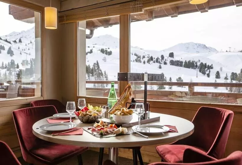 Hotelli Hôtel Club Mmv Les 2 Domaines