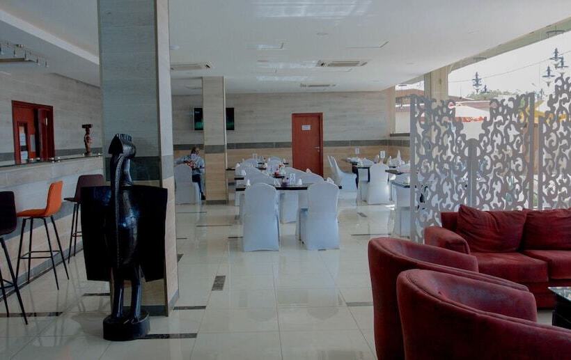 هتل Hôtel La Rose Blanche Korhogo
