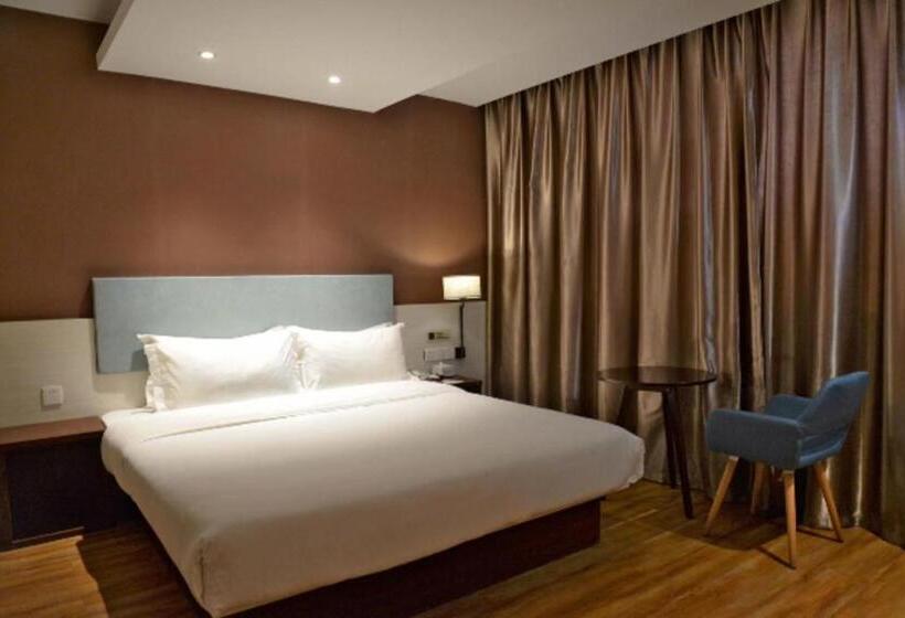 בית מלון כפרי Jtour Inn Xianning Chibiyiqiao North