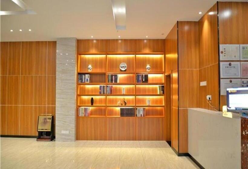 בית מלון כפרי Jtour Inn Xianning Chibiyiqiao North