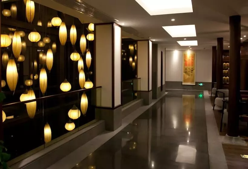 هتل Putuoshan Ruyige Junlan Guest House
