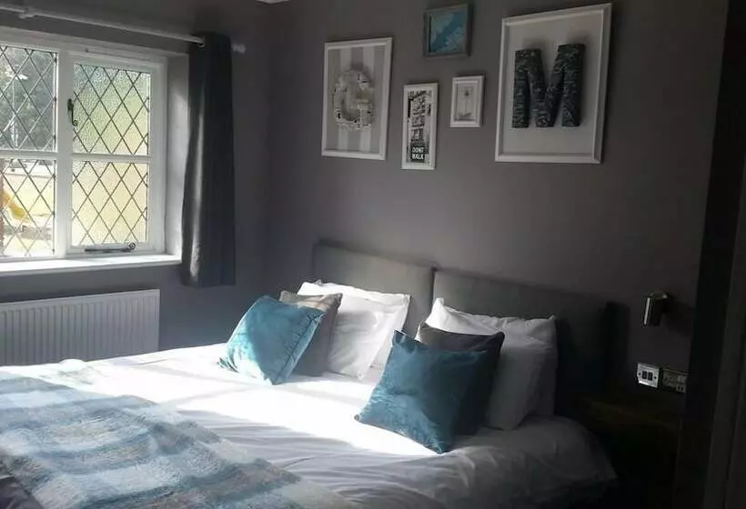 Hotelli The Green Man