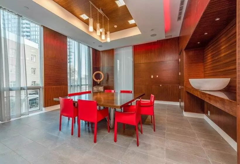 Planurstay   Toronto Downtown