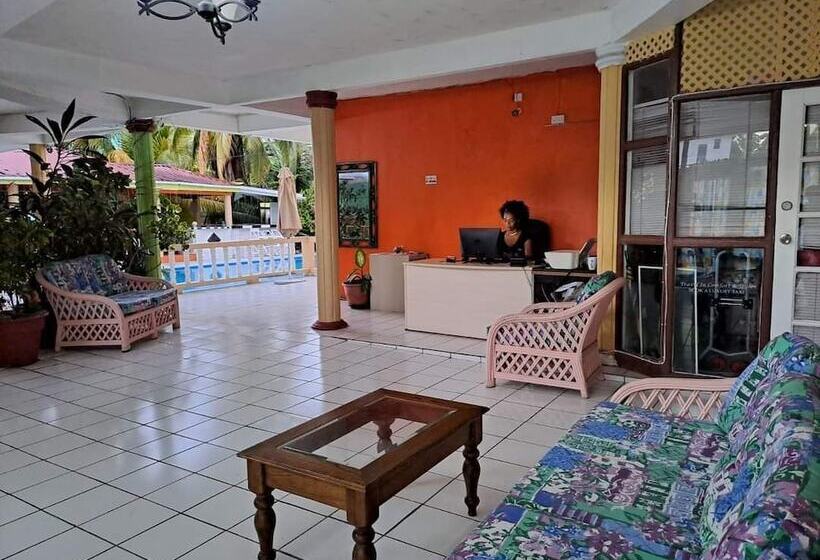 Bay Heights Bed And Breakfast