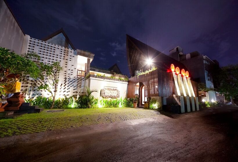 تختخواب و صبحانه Kusuma Villa Seminyak