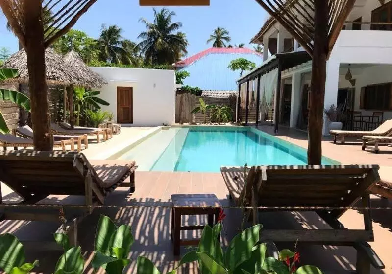 Aamiaismajoitus (B&B) Villa Huruma