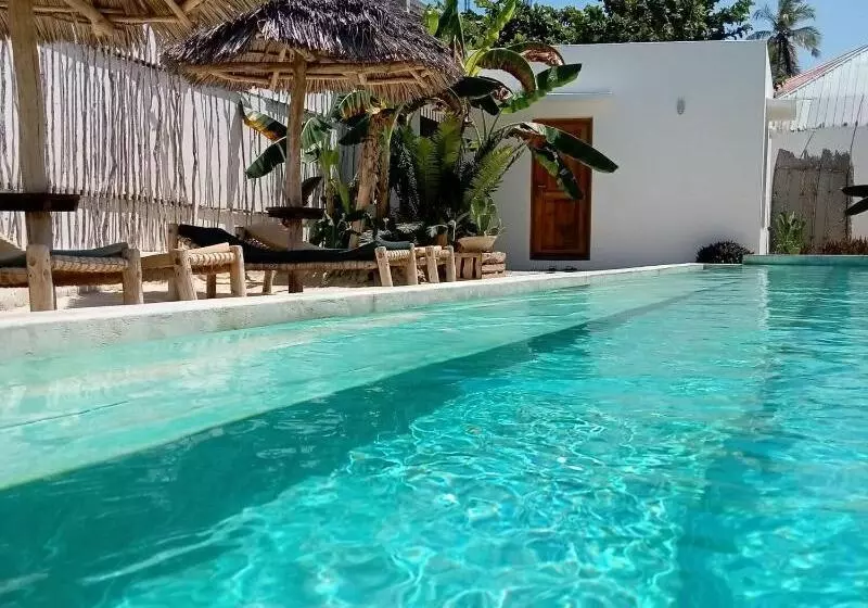 Aamiaismajoitus (B&B) Villa Huruma