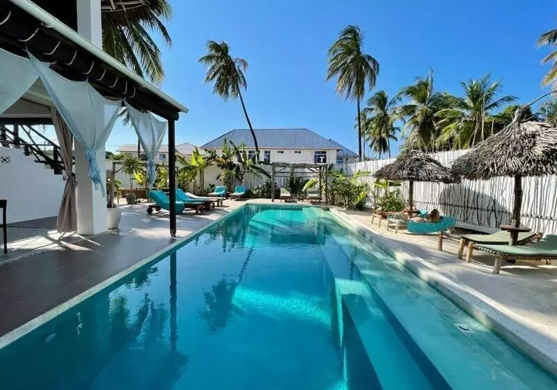Aamiaismajoitus (B&B) Villa Huruma