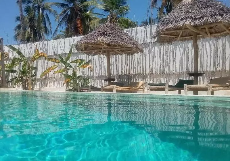 Aamiaismajoitus (B&B) Villa Huruma