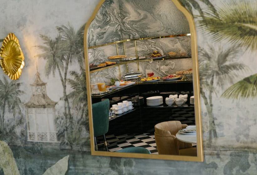 هتل 1877 Estrela Palace