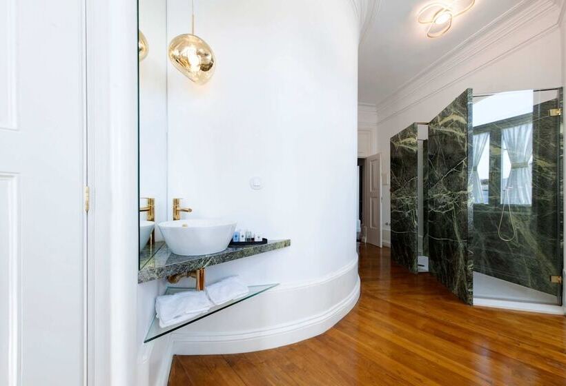 هتل 1877 Estrela Palace