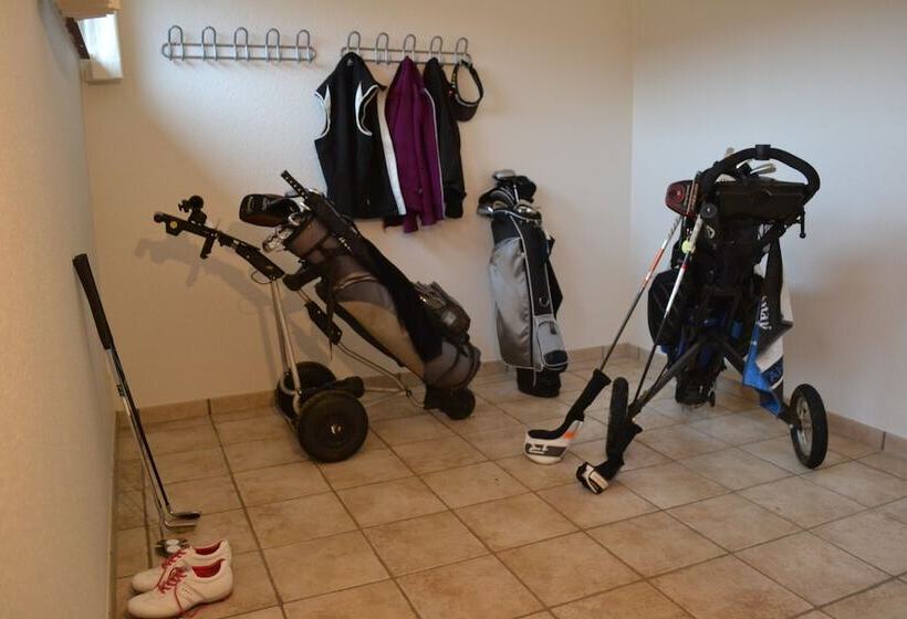 בית מלון כפרי Hjarbæk Fjord Golfcenter