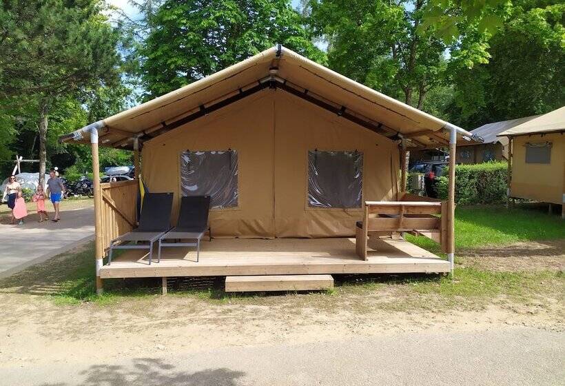 هتل Hu Birkelt Village