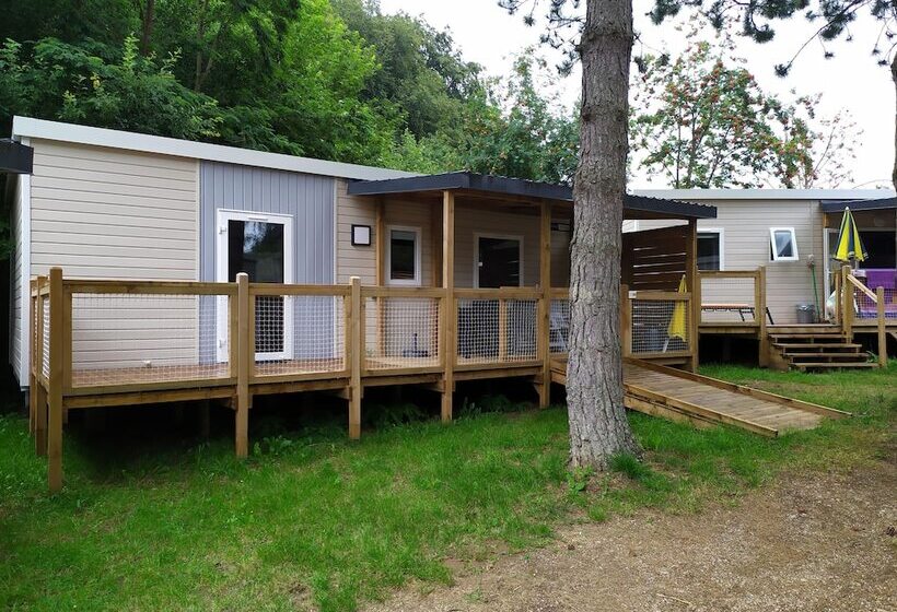 هتل Hu Birkelt Village