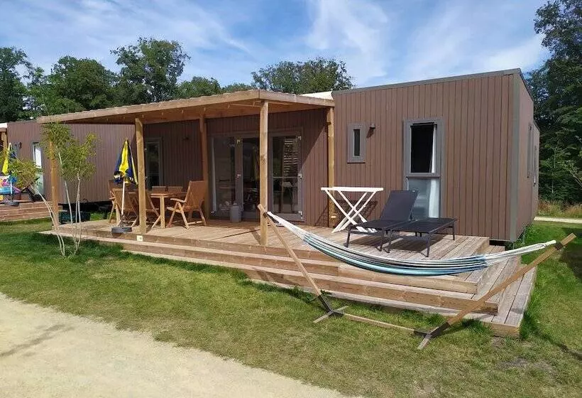 هتل Hu Birkelt Village