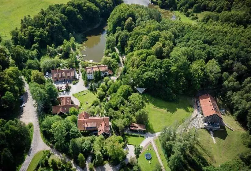 Hotelli Klekotki Conference & Spa