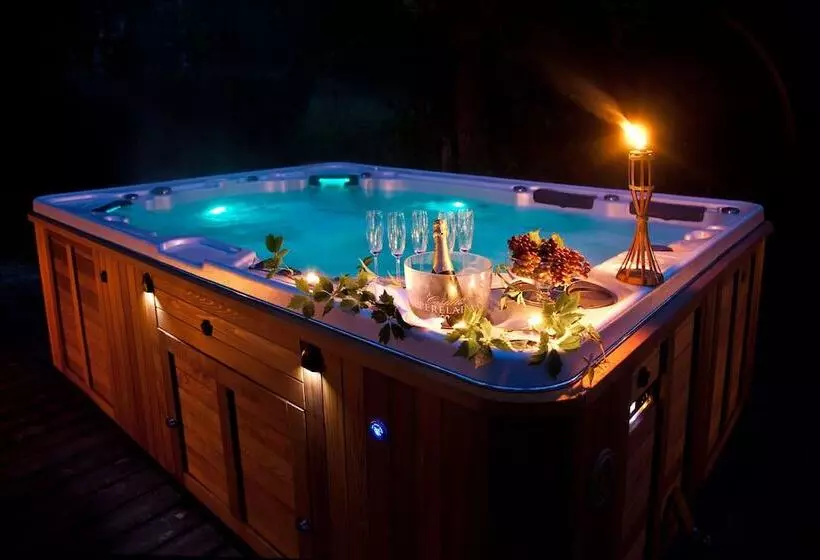 Hotelli Klekotki Conference & Spa