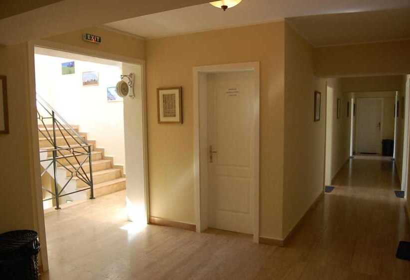 בית מלון כפרי Pensiunea Trident