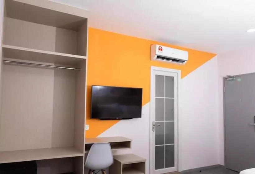 The Crown Hotel Klia