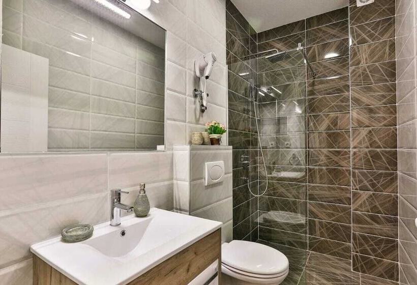 پانسیون Lux Apartmani Djukic