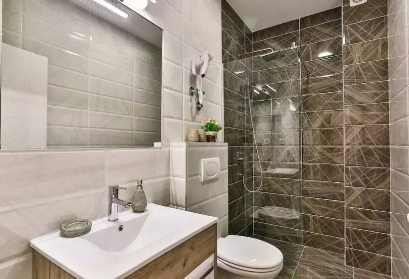 پانسیون Lux Apartmani Djukic