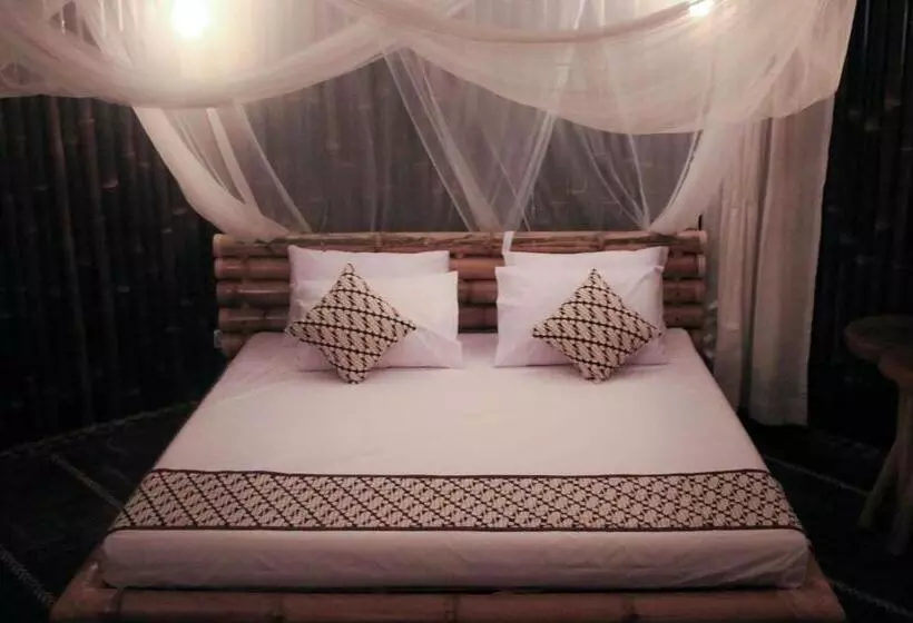 ペンション Nikki Peucang Resort