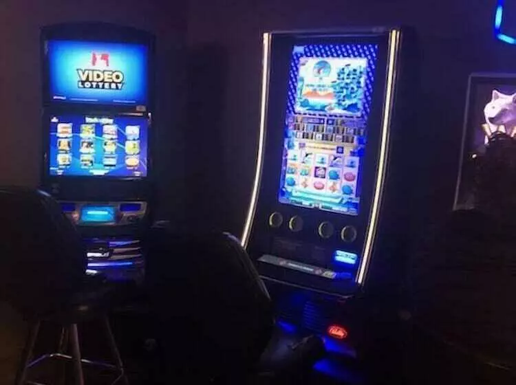 Hotelli Lakeshore Lodge