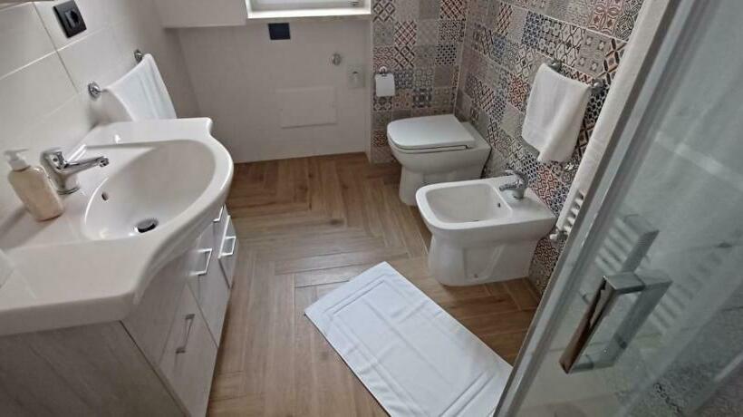 Bed and Breakfast La Corte Dell Orologio