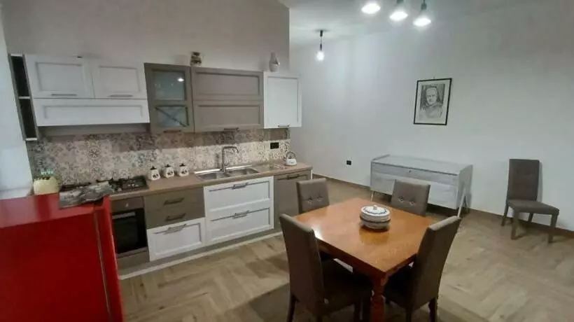 Aamiaismajoitus (B&B) La Corte Dell Orologio