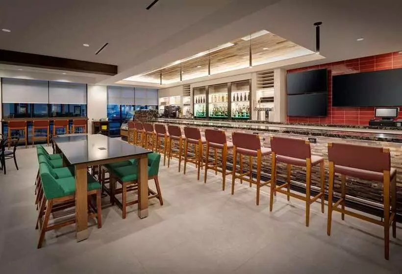 Hotelli Hilton Garden Inn Haymarket