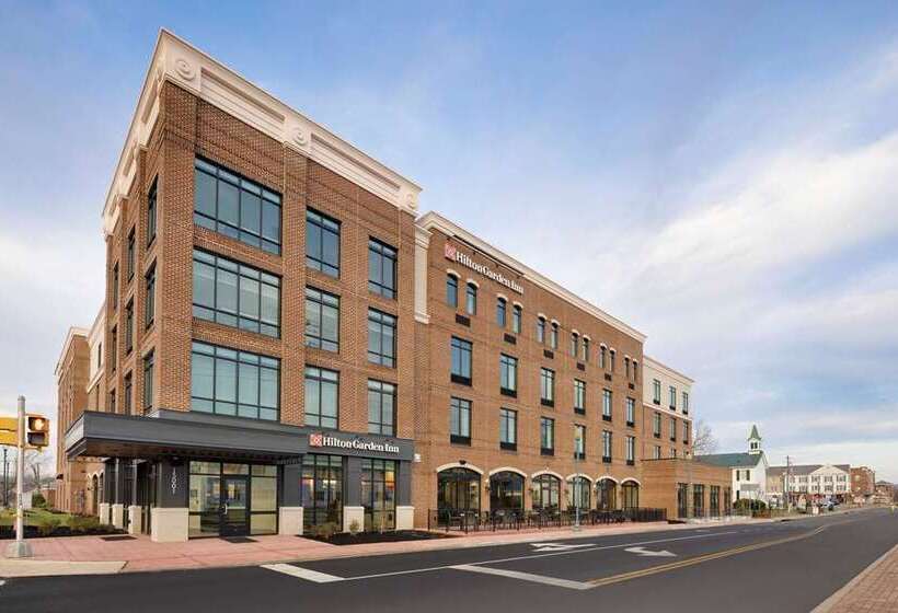 Отель Hilton Garden Inn Haymarket