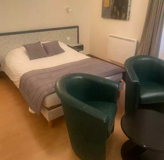 ホテル Hôtel Du Commerce