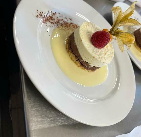 호텔 Hôtel Du Commerce