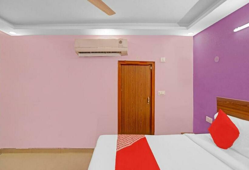 Hotelli Oyo 85984  Happy Spring