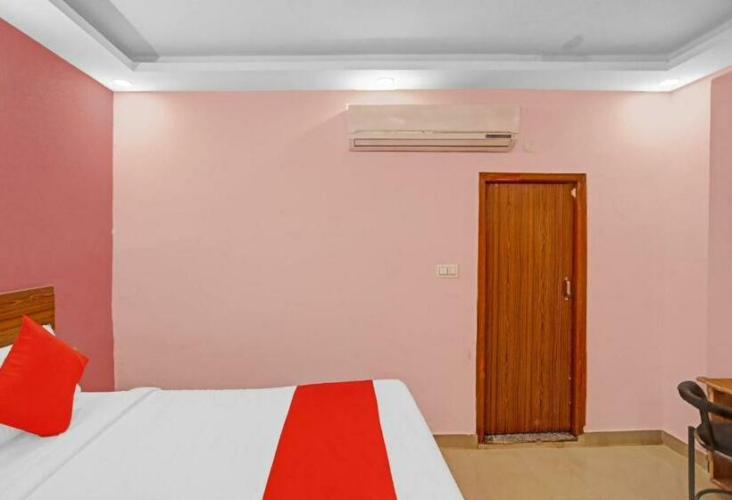 Hotelli Oyo 85984  Happy Spring