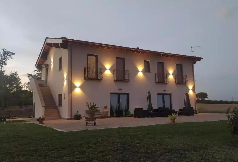 Majatalo Agriturismo Casale Lisalola