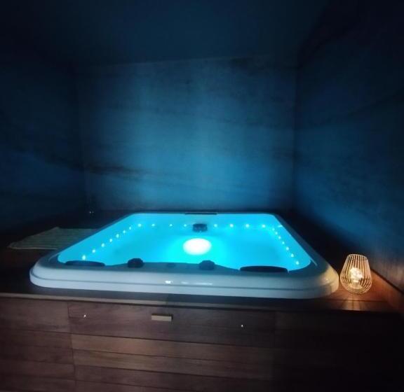 펜션 Agriturismo Casale Lisalola