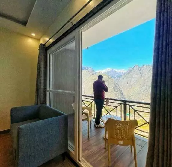 Tathastu Maitri Ski Resort & Hotel, Joshimath
