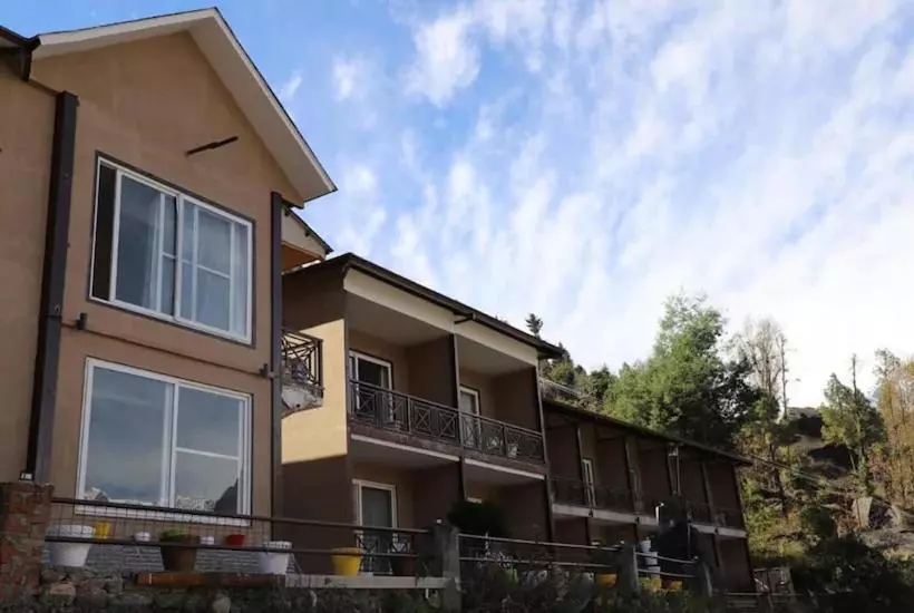 Tathastu Maitri Ski Resort & Hotel, Joshimath