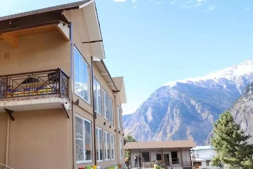 Tathastu Maitri Ski Resort & Hotel, Joshimath