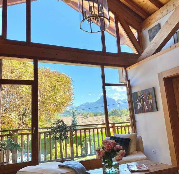 مبيت وإفطار Chez La Nanie