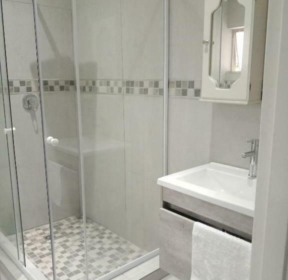 住宿加早餐  Heroes Garden Lodge